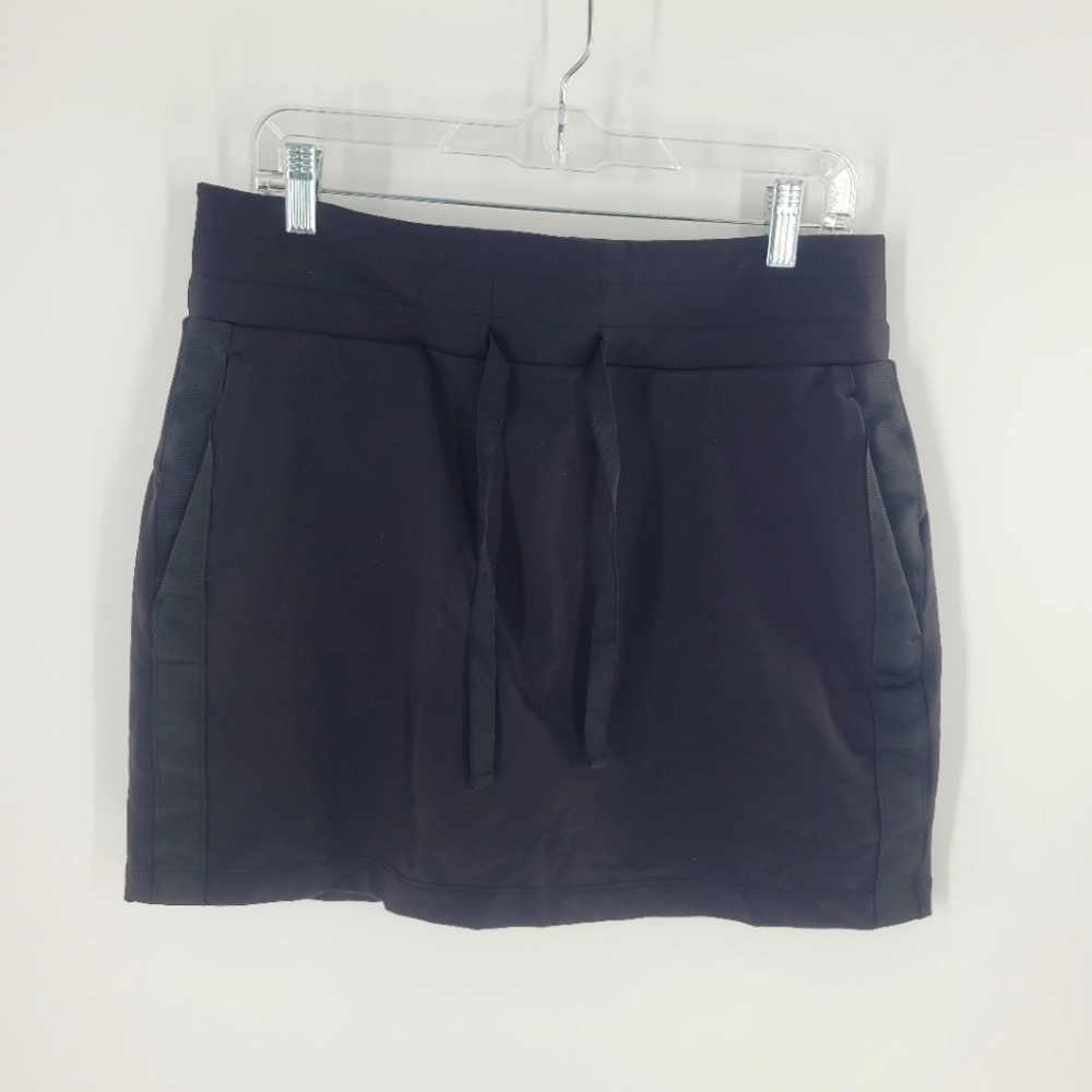 Athleta Skort "Metro Downtown" Black Size MT - Picture 1 of 5